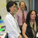 FOP labbet i Philadelphia 2009, Moira sitter på stolen där FOP Genen upptäcktes 2006.