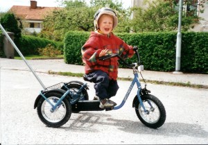 Hugos första cykel våren 2001